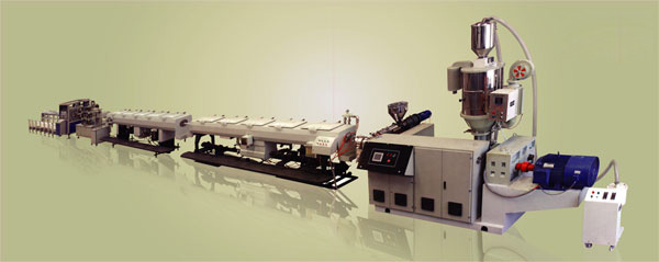 PP-R/PE冷熱水管擠出生產(chǎn)線(xiàn)